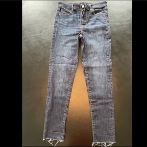 American Eagle next level stretch high rise skinny jegging